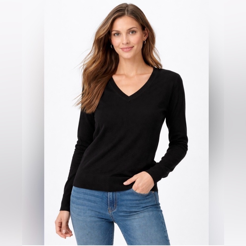 Banana Republic Forever V-Neck Sweater Black Small